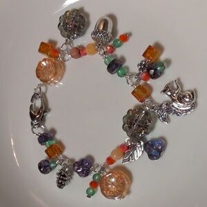 Handmade Cottagecore Floral Boho Garden Theme Charm Bracelet Silver Tone 7"